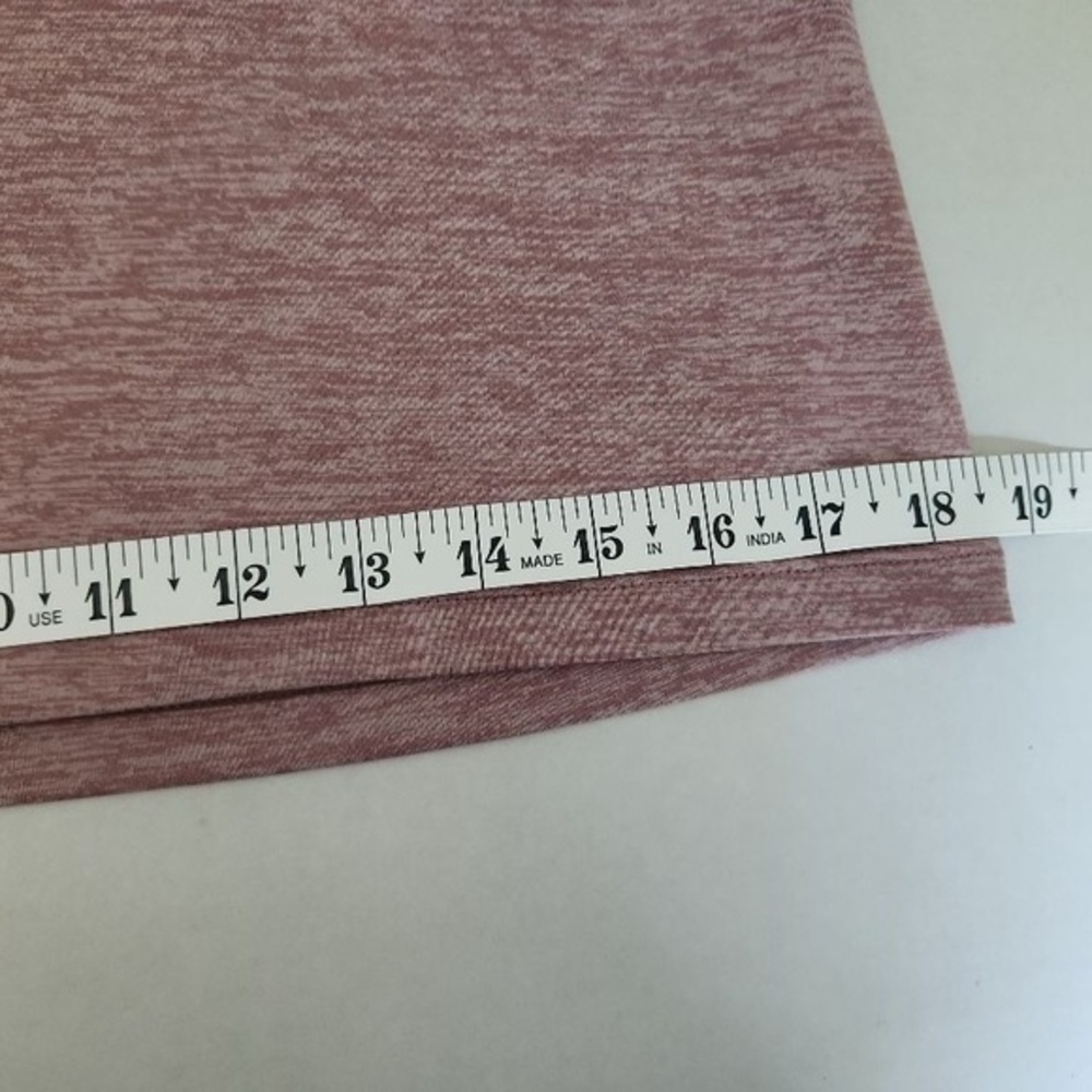 Under Armour TShirt Womens Size Small Heathered Pink VNeck ShortSleeveAthleisure - Picture 7 of 11